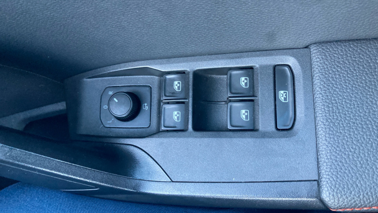 SEAT Ibiza 1.0 TSI 95 FR Sport 5dr Petrol Hatchback